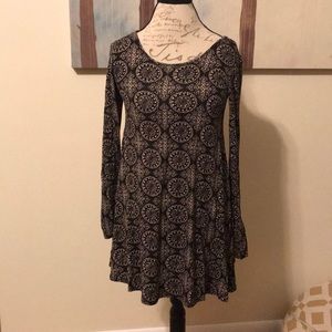 Forever 21 Long-sleeved Dress